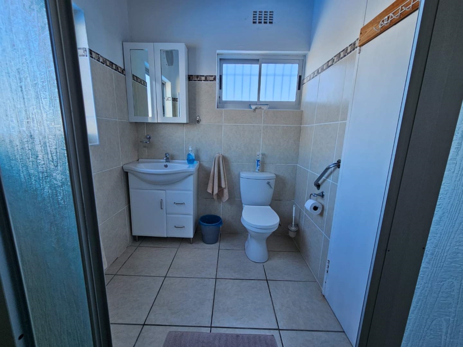 4 Bedroom Property for Sale in Pearly Beach Western Cape